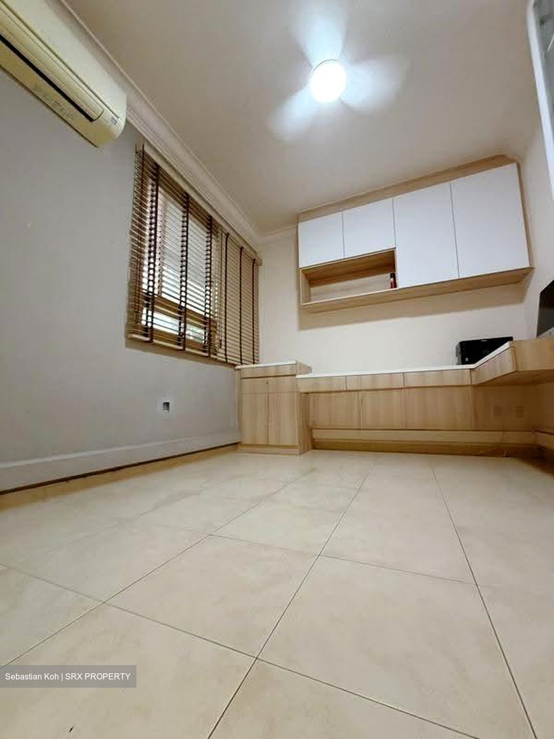Blk 112 Edgefield Plains (Punggol), HDB Executive #628324111